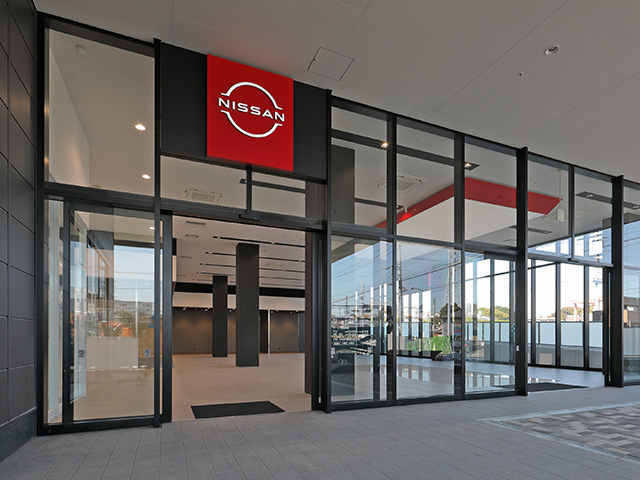 日産プリンス神奈川販売株式会社 戸塚踊場店|エントランス