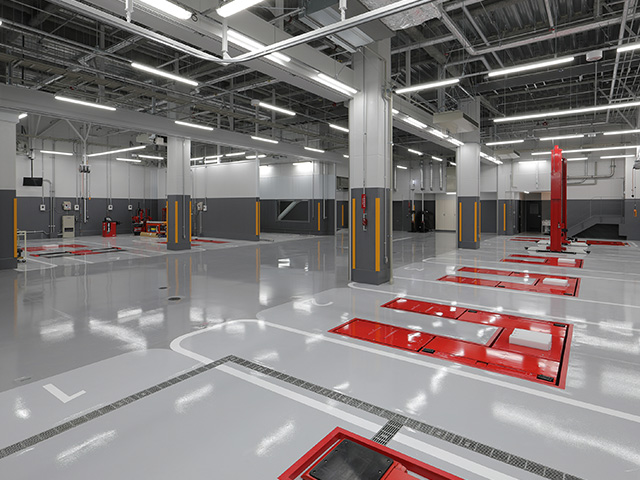 日産プリンス神奈川販売株式会社 戸塚踊場店|整備工場