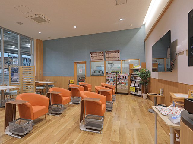 ダイハツ千葉販売株式会社 館山店|カスタマーラウンジ